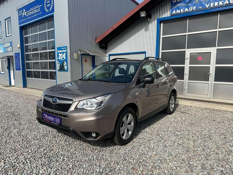 Gebraucht Subaru Forester Active 147 PS (108 kW) 2016 Gold SUV