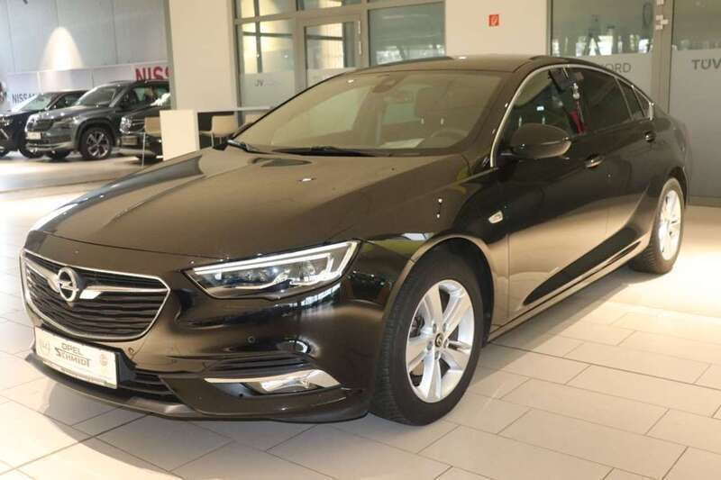 Onyx black metallic Gebraucht 2020 Opel Insignia Country Tourer Innovation Limousine | 17.990 € (Guter Preis) - Bild 1/2