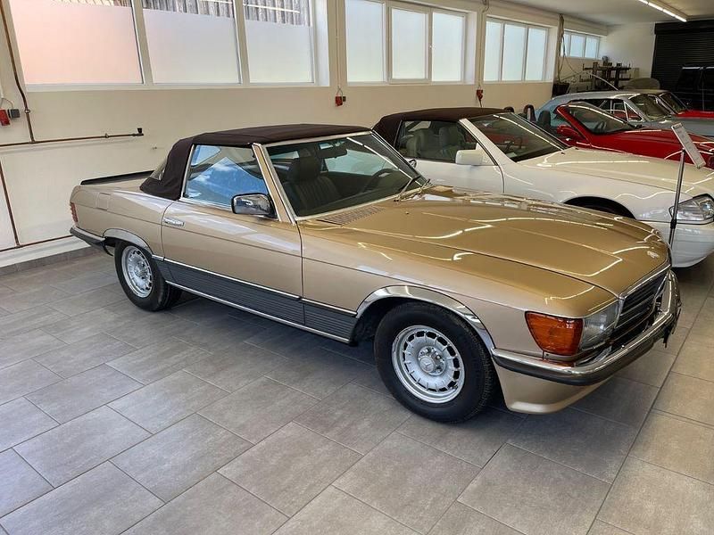 Gold Gebraucht 1980 Mercedes SL500 Cabrio | 28.190 € - Bild 1/4