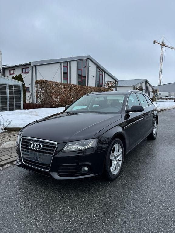 Gebraucht Audi A4 Ambition 143 PS (105 kW) 2011 Schwarz Kombi