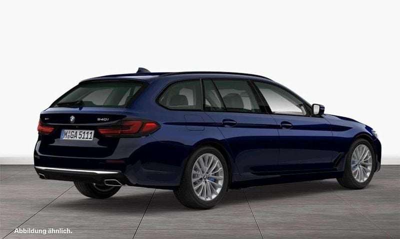 Gebraucht BMW 540 Luxury Line 333 PS (244 kW) 2023 Bmw individual tansanitblau Kombi