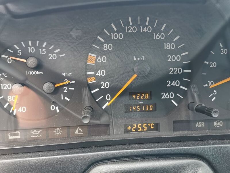 Gebraucht Mercedes SL320 231 PS (169 kW) 1996 Blau Cabrio