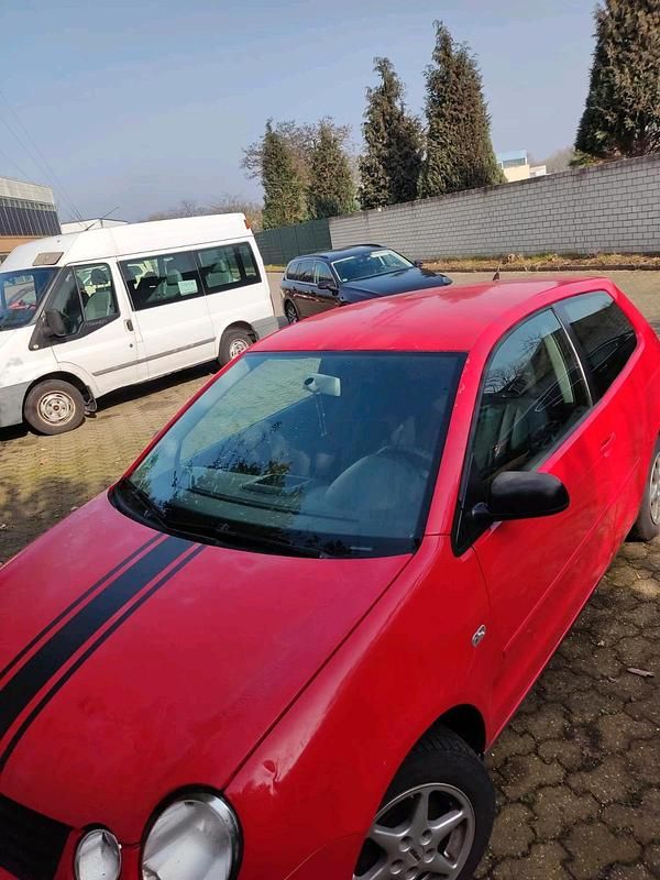 Gebraucht VW Polo 75 PS (55 kW) 2003 Rot Kleinwagen