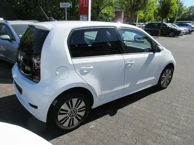 Second-hand VW e-up! Style 61 kW (83 CP) 2022 Alb Hatchback
