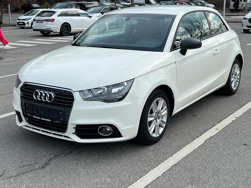 Gebraucht Audi A1 86 PS (63 kW) 2012 Weiß Kleinwagen