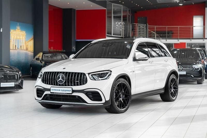 Weiß Gebraucht 2020 Mercedes GLC63 AMG AMG SUV | 59.980 € (Guter Preis) - Bild 1/4