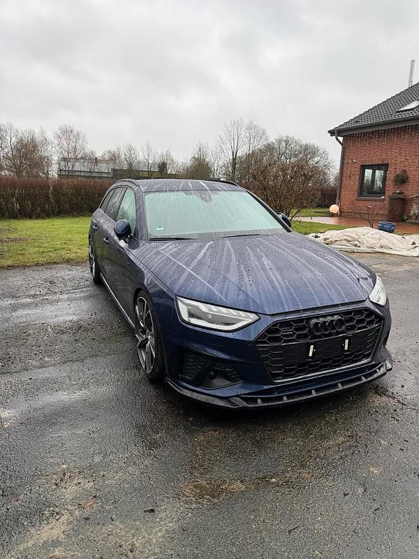 Gebraucht Audi A4 S-Line 320 PS (235 kW) 2020 Blau Kombi