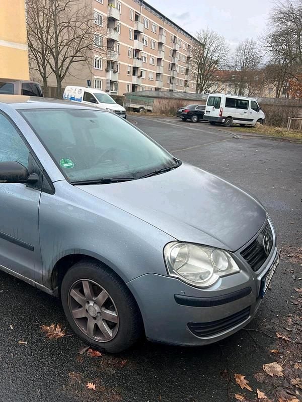 Gebraucht VW Polo 64 PS (47 kW) 2006 Silber Kleinwagen