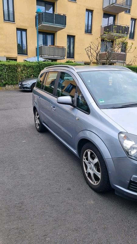 Gebraucht Opel Zafira 120 PS (88 kW) 2006 Van / Kleinbus