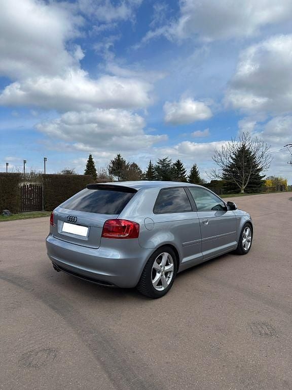 Gebraucht Audi A3 S-Line 140 PS (102 kW) 2009 Grau Kleinwagen