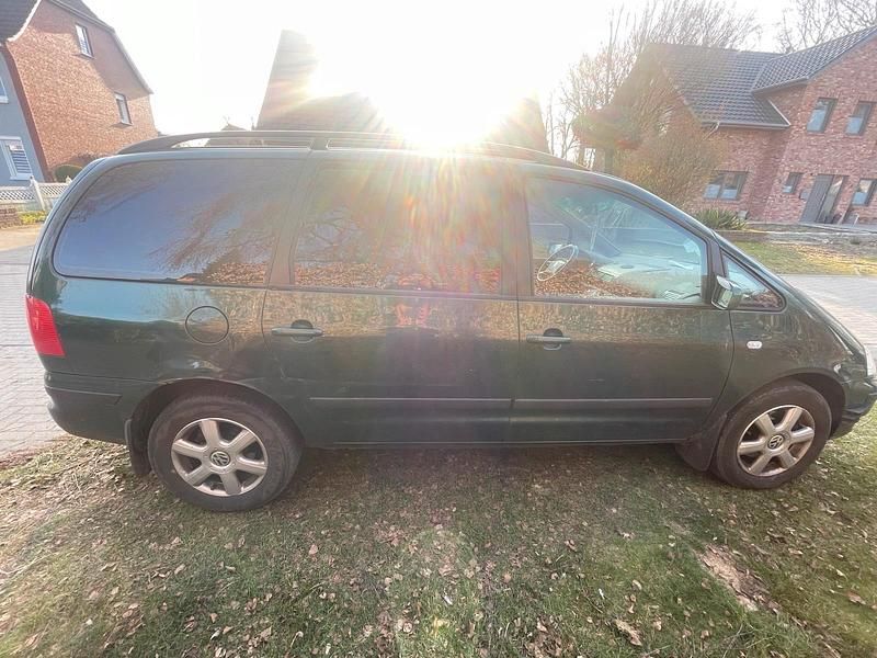 Gebraucht VW Sharan 130 PS (95 kW) 2003 Grün Van / Kleinbus