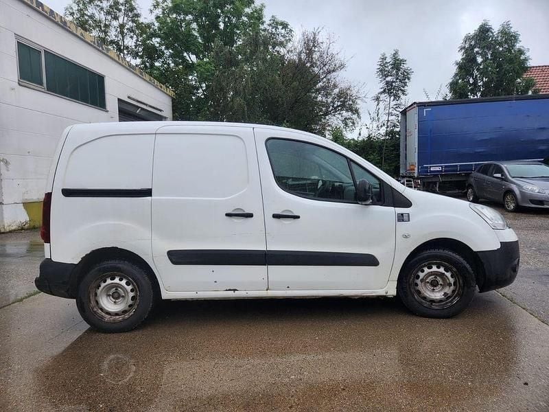 Gebraucht Citroën Berlingo 90 PS (66 kW) 2015 Weiß Van / Kleinbus