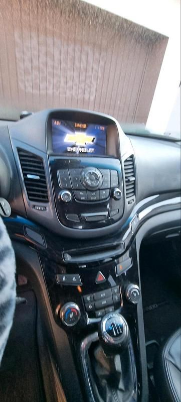 Gebraucht Chevrolet Orlando 163 PS (119 kW) 2012 Schwarz Van / Kleinbus