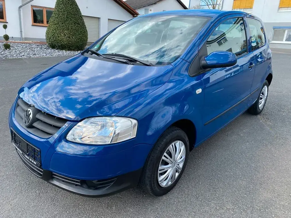 Gebraucht VW Fox Basis 54 PS (39 kW) 2005 Blau Kleinwagen
