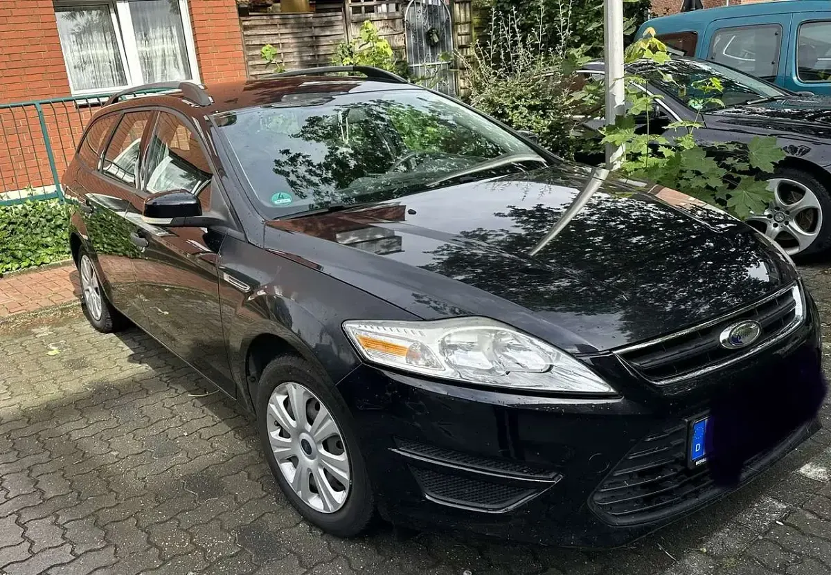 Gebraucht Ford Mondeo Ambiente 120 PS (88 kW) 2012 Kombi