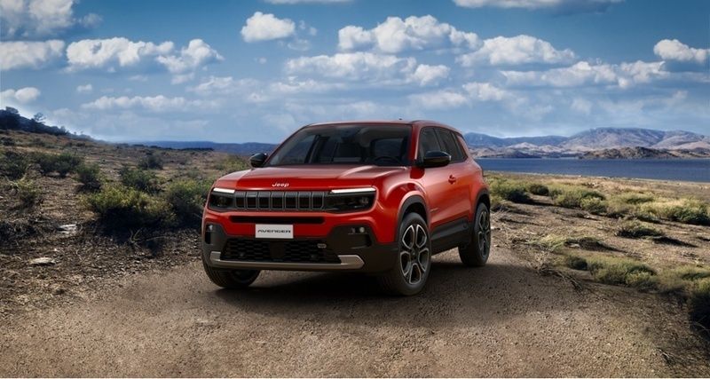 Rot Neu 2025 Jeep Avenger Summit SUV | 34.150 € (Teuer) - Bild 1/4