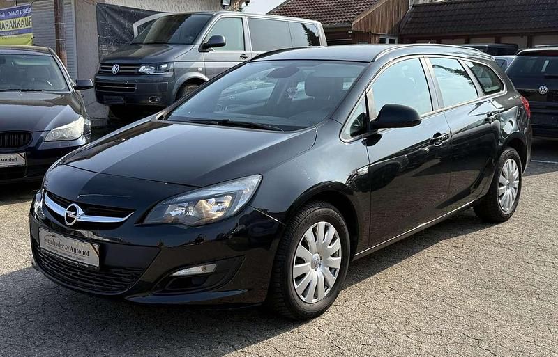 Gebraucht Opel Astra Edition 110 PS (80 kW) 2014 Karbonschw graphitschw midnigh Kombi
