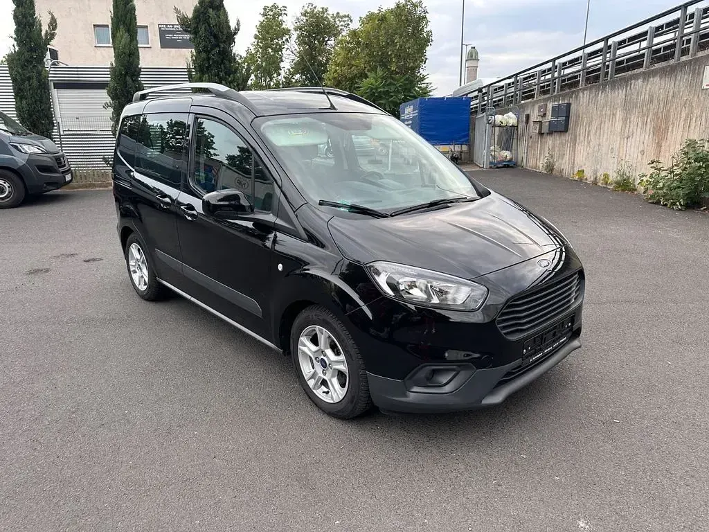 Gebraucht Ford Transit 101 PS (74 kW) 2019 Schwarz Limousine
