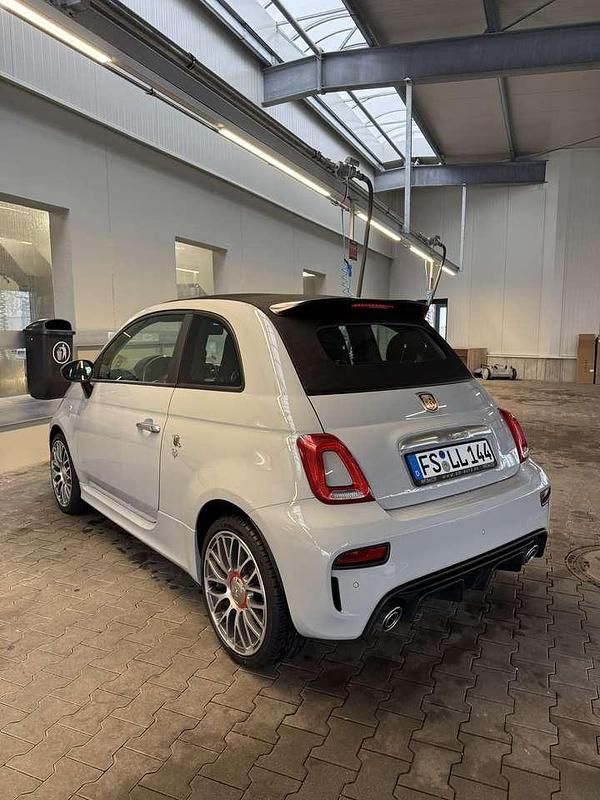 Gebraucht Abarth 595C 145 PS (106 kW) 2017 Grau Cabrio