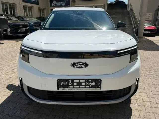 Nowe Ford Explorer 210 kW (286 KM) 2026 Biały SUV