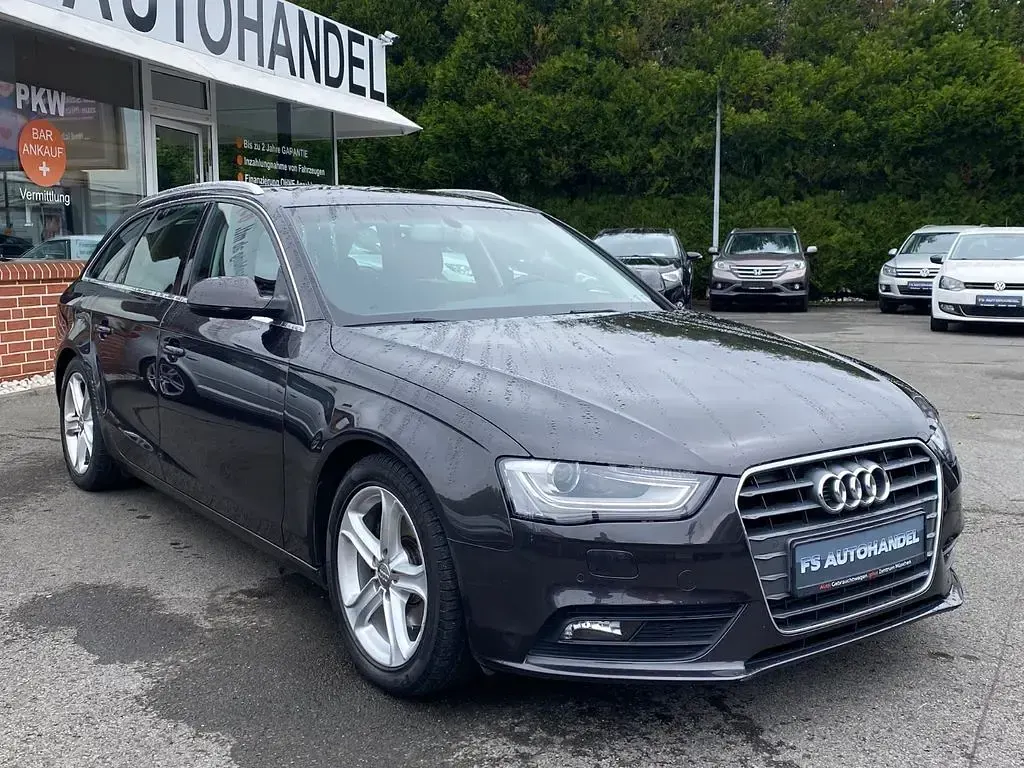 Używany Audi A4 Ambition 143 KM (105 kW) 2013 Szary Kombi