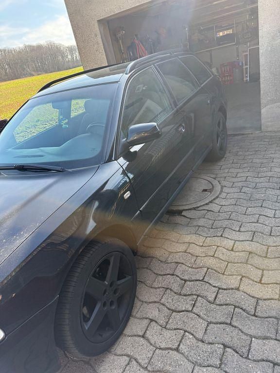 Gebraucht Audi A4 125 PS (91 kW) 1999 Schwarz Kombi