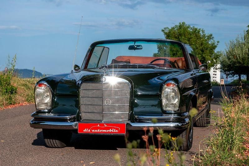Gebraucht Mercedes 250 SE 231 PS (169 kW) 1967 Grün Cabrio