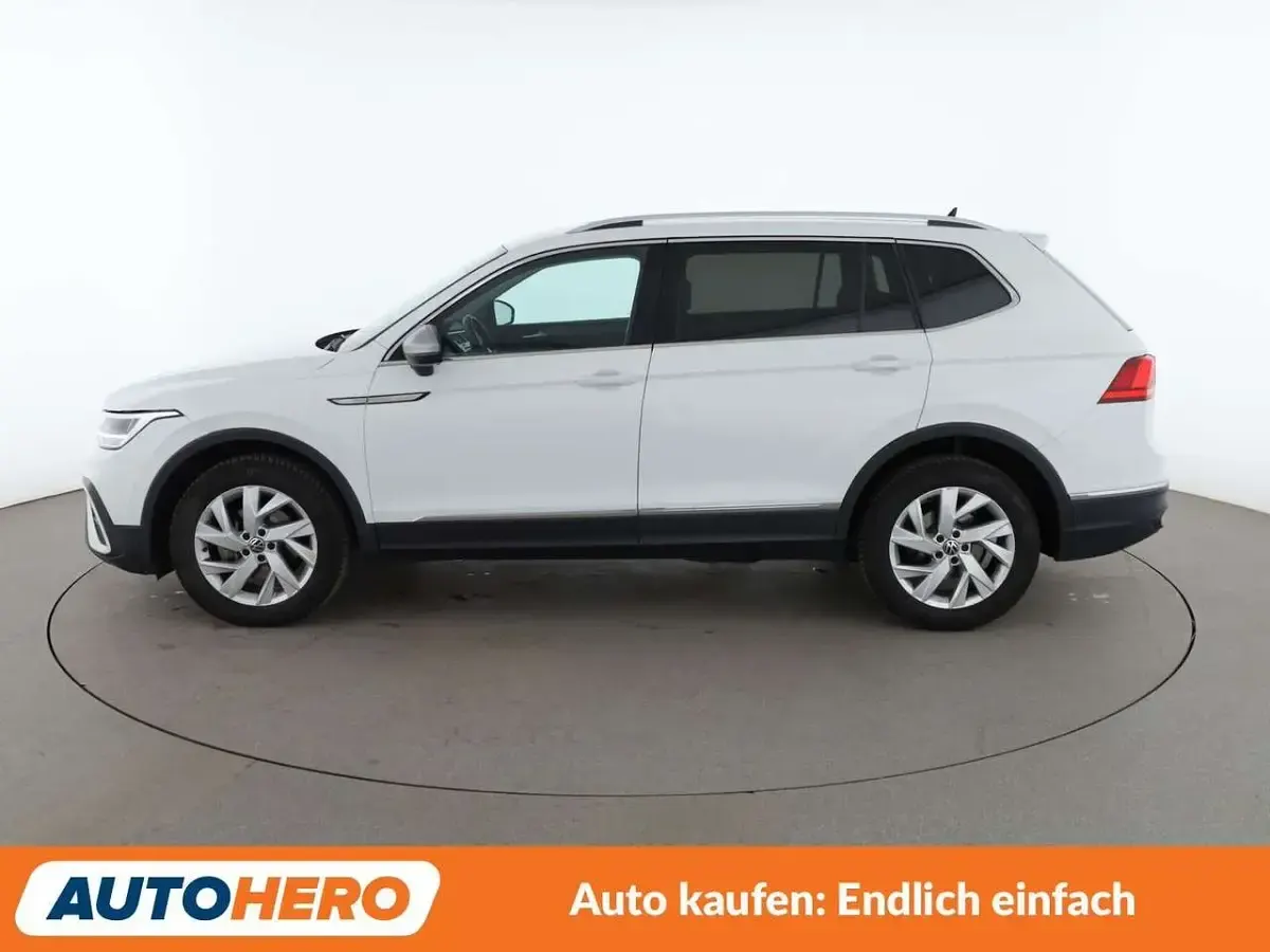 Gebraucht VW Tiguan Allspace Life 150 PS (110 kW) 2024 Pure white SUV