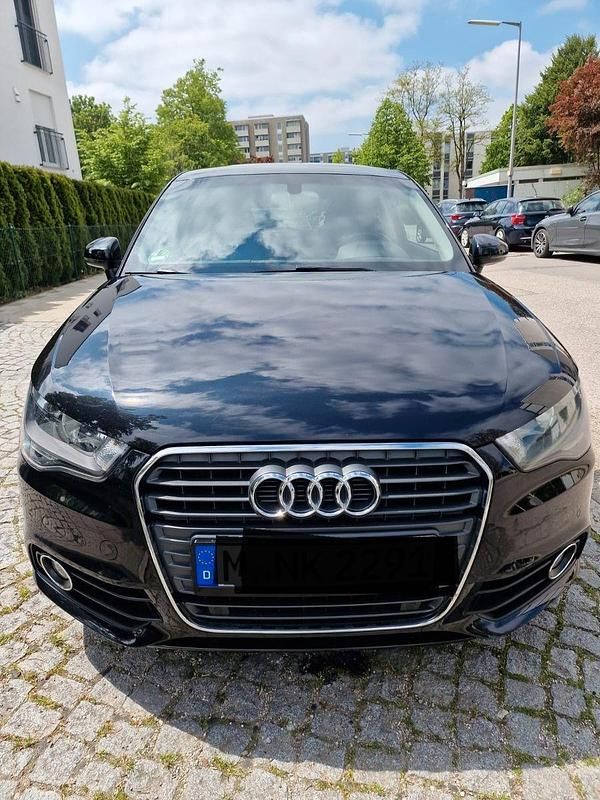 Schwarz Gebraucht 2011 Audi A1 Ambition Kleinwagen | 8.500 € (Superpreis) - Bild 1/4