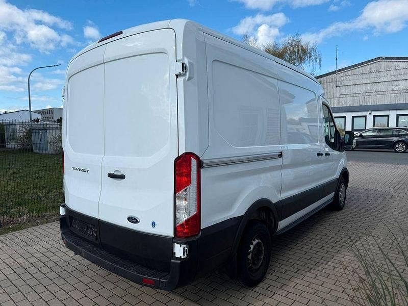 Second-hand Ford Transit 105 CP (77 kW) 2021 Alb Monovolum