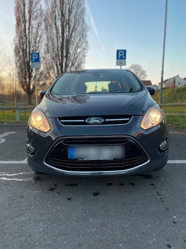 Grau Gebraucht 2011 Ford C-MAX Titanium Van / Kleinbus | 3.750 € (Guter Preis) - Bild 1/4
