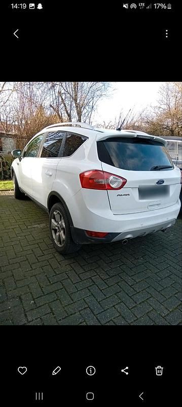 Gebraucht Ford Kuga 140 PS (102 kW) 2011 Weiß SUV