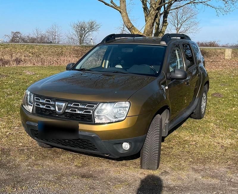 Gebraucht Dacia Duster 115 PS (84 kW) 2016 Gold SUV