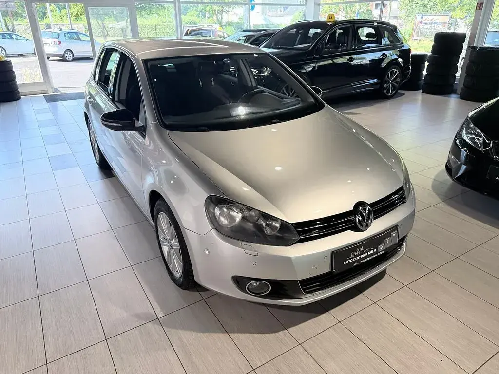 Gebraucht VW Golf VI Style 122 PS (89 kW) 2011 Silber Kleinwagen