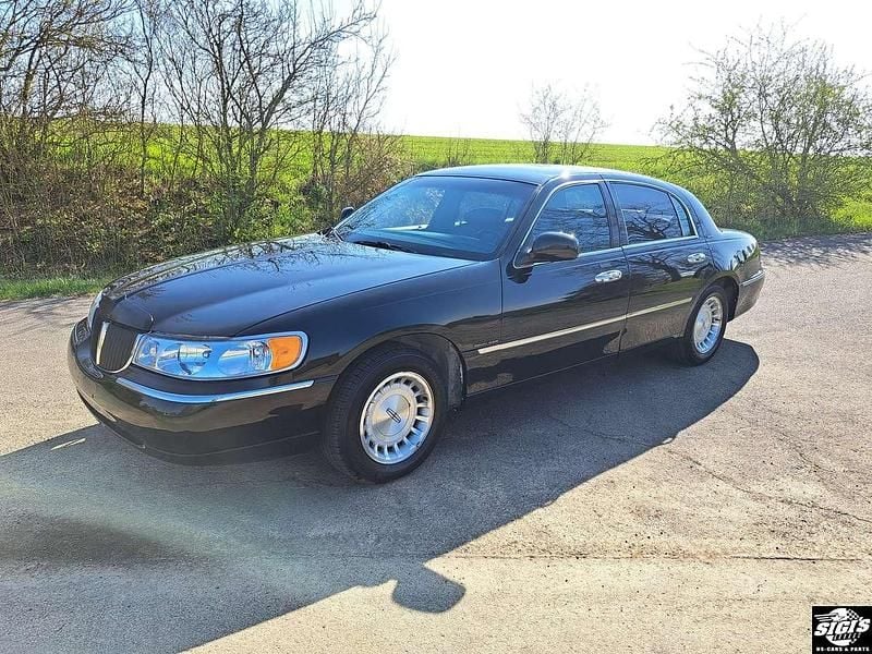 Gebraucht Lincoln Town Car 205 PS (150 kW) 1999 Schwarz Limousine