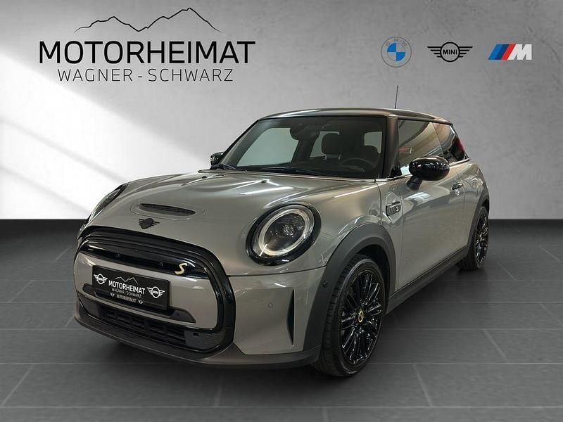 Moonwalk grey Gebraucht 2022 Mini Cooper SE Classic Kleinwagen | 18.950 € (Fairer Preis) - Bild 1/1
