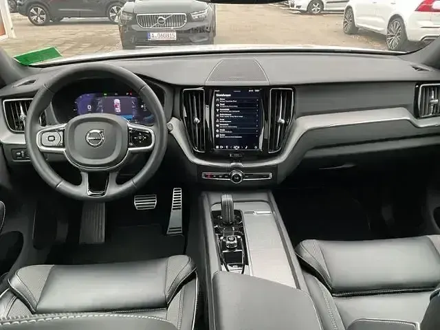 Gebraucht Volvo XC60 R-Design 341 PS (250 kW) 2021 Weiß SUV