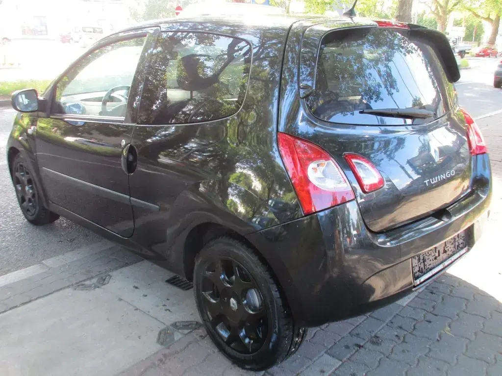 Gebraucht Renault Twingo Dynamique 75 PS (55 kW) 2012 Schwarz Kleinwagen