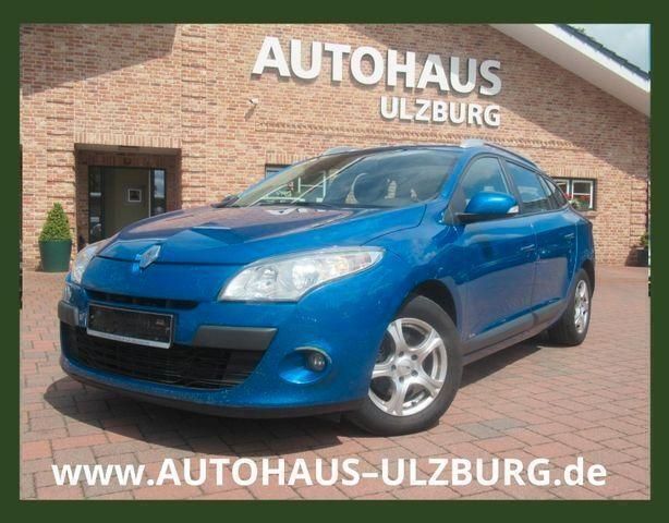 Blau Gebraucht 2011 Renault Mégane III Expression Kombi | 2.450 € (Fairer Preis) - Bild 1/4
