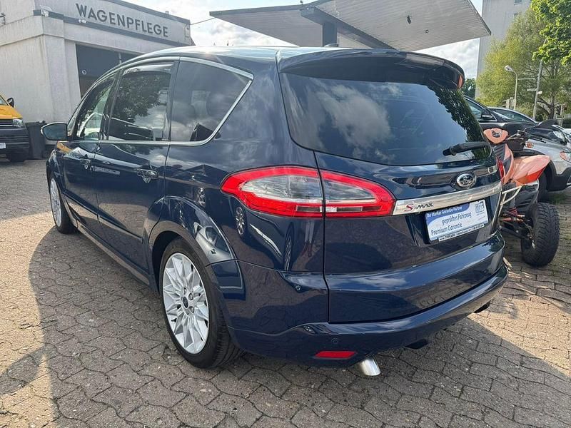 Gebraucht Ford S-MAX Titanium S 163 PS (119 kW) 2014 Blau Van / Kleinbus