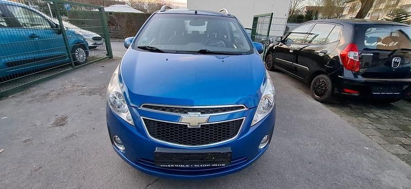 Gebraucht Chevrolet Spark LS 82 PS (60 kW) 2011 Blau Kleinwagen