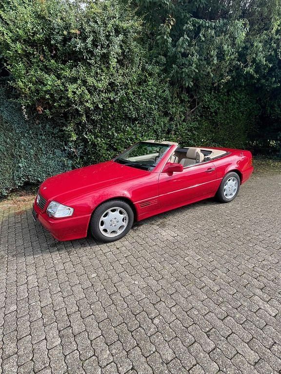 Rot Gebraucht 1994 Mercedes SL500 Cabrio | 19.950 € - Bild 1/4
