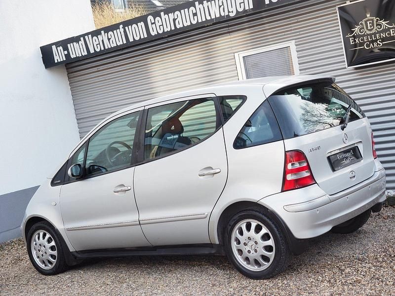 Gebraucht Mercedes A140 Elegance 82 PS (60 kW) 2001 Silber Limousine