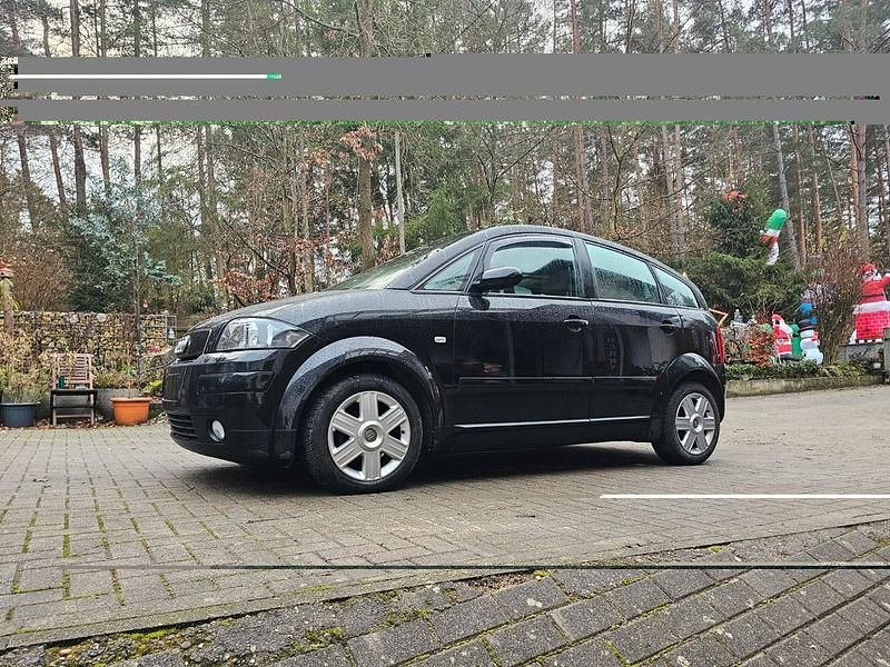 Usata Audi A2 75 CV (55 kW) 2002 Nero Utilitaria