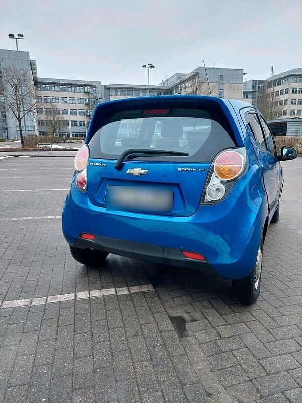 Gebraucht Chevrolet Spark LS 68 PS (50 kW) 2012 Blau Kleinwagen