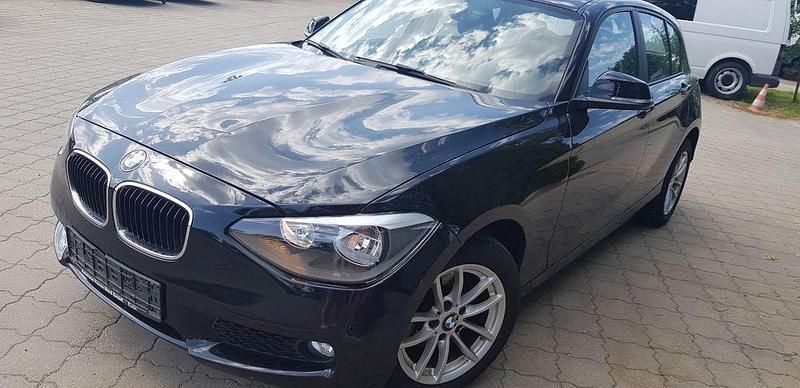 Schwarz Gebraucht 2013 BMW 114 Kleinwagen | 4.500 € (Superpreis) - Bild 1/4