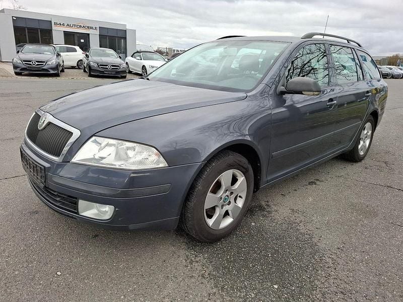 Gebraucht Skoda Octavia Team Edition 116 PS (85 kW) 2008 Anthracite grau mettalic Kombi