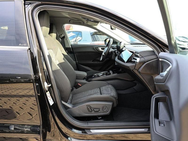 Gebraucht Audi A5 Basis 204 PS (150 kW) 2025 Schwarz / mythosschwarz Coupé