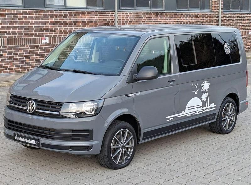 Gebraucht VW T6 102 PS (75 kW) 2016 Grau Van