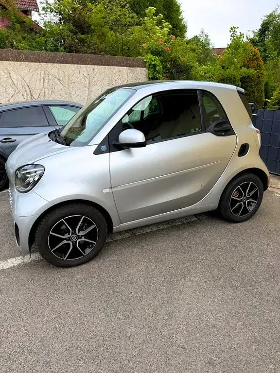 Gebraucht Smart ForTwo Electric Drive 60 kW (82 PS) 2020 Silber Coupé